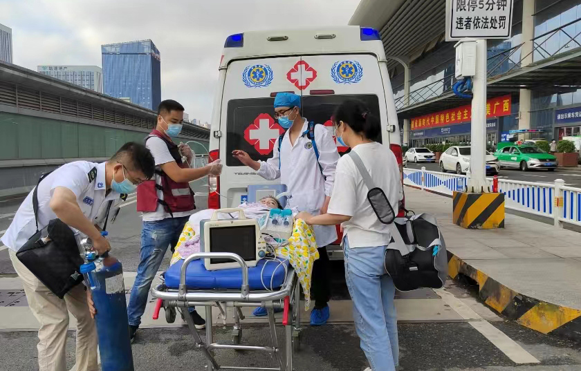 柳城县救护车出租公司